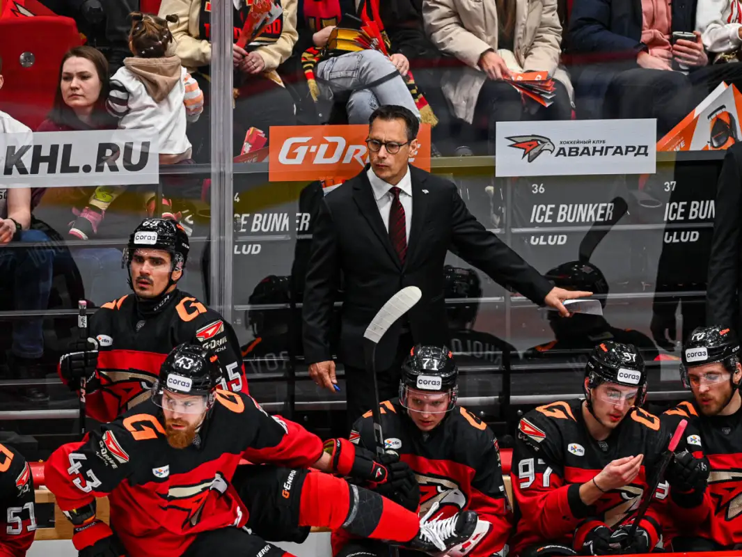 Барыс проиграл Авангарду без основных игроков