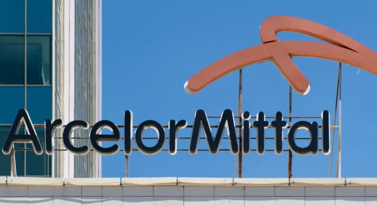 Аким Касымбек рассказал, как решается вопрос с обеспечением безопасности рабочих на «АрселорМиттал Темиртау»