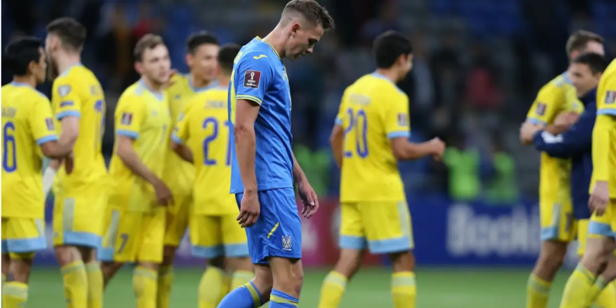 "Команда очень сильно расстроена" - главный тренер сборной Украины после матча с Казахстаном