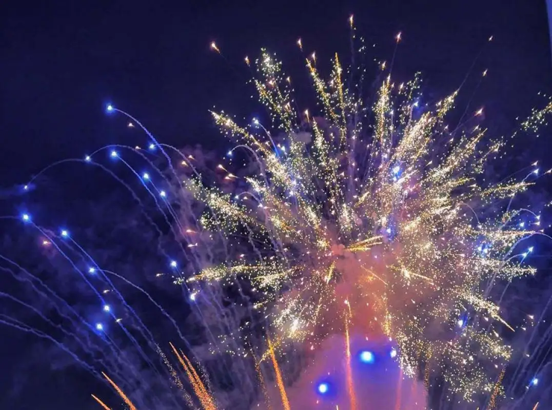 В Алматы с размахом встретили Новый год 