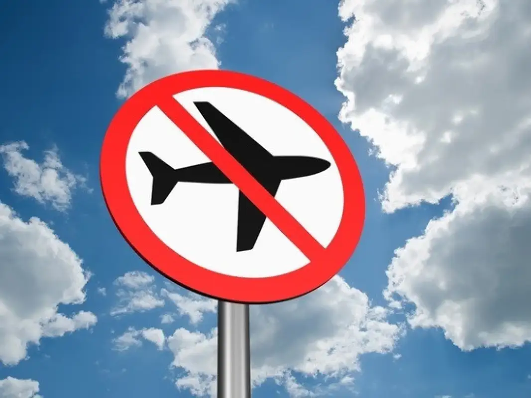 Евросоюз закрывает небо для России