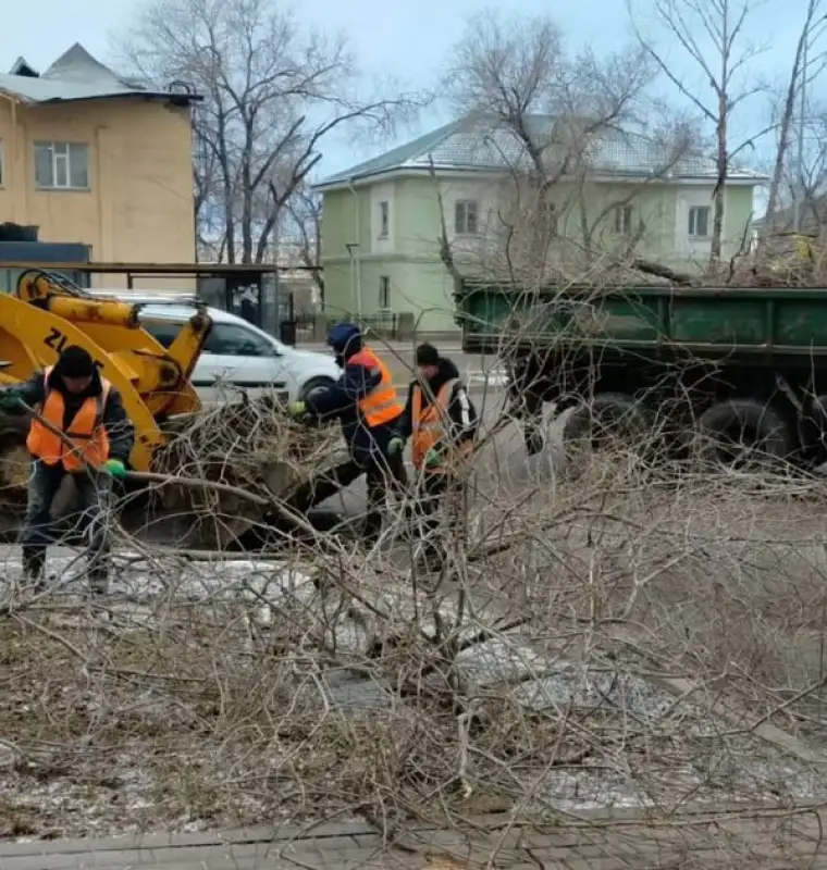 После урагана в Караганде  объявили режим ЧС