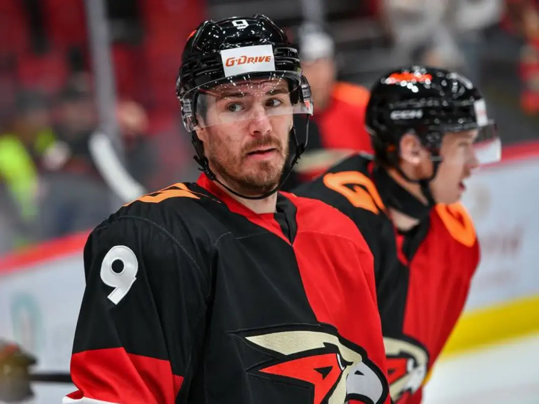 "Были технические вопросы": почему Николишин не дебютировал в "Барысе"