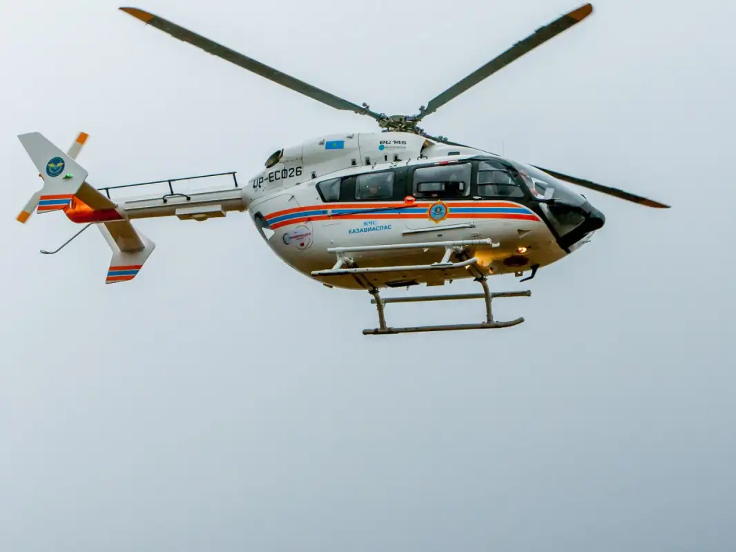 МЧС Казахстана обучит пилотов экстремальным полетам