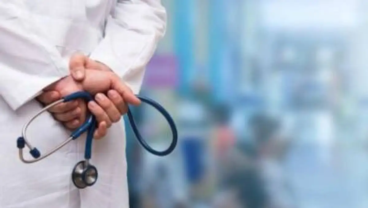 Отравление детей в Караганде: 12 медиков отстранены, их заменили 