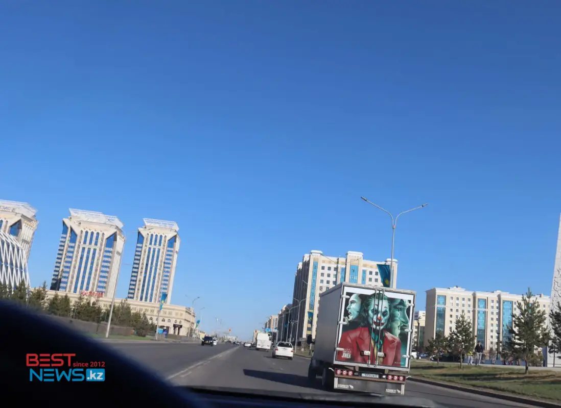 Мимо точно не проедешь - фото необычно оформленных авто в Нур-Султане 