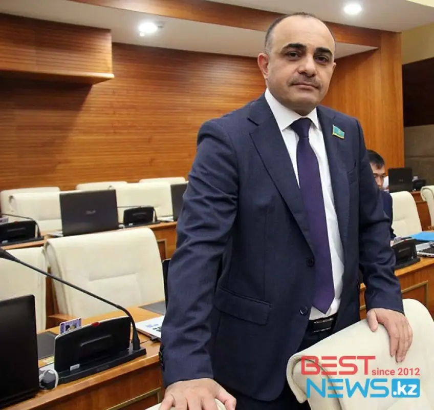 Мажилисмен Магеррамов о матче Астана-Манчестер Юнайтед: "Мне хочется, чтобы наши выиграли, но есть реальность"