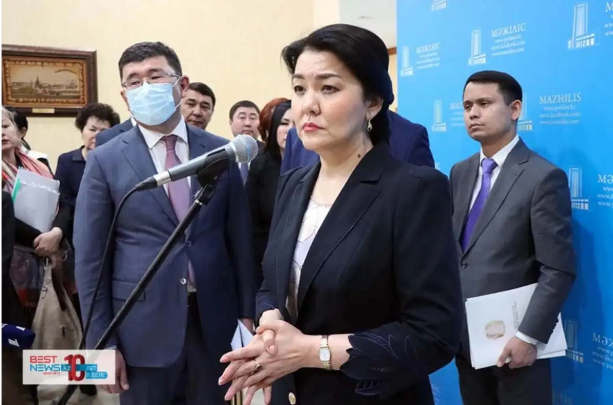 Ажар Гиният рассказала, как ее внук перенес прививку от кори