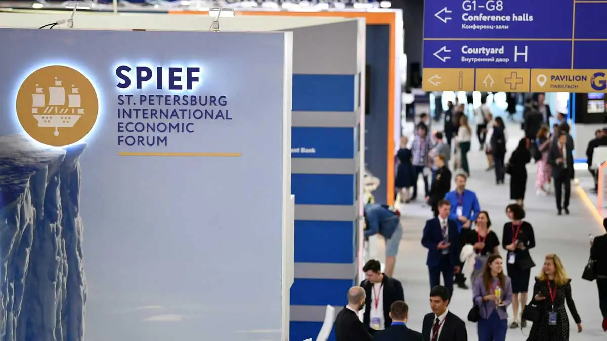 Президент Казахстана прибыл в Санкт-Петербург