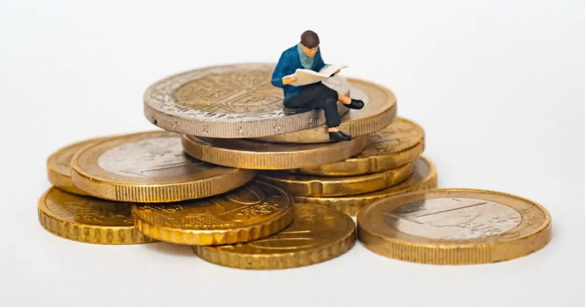 В Казахстане дивиденды и вознаграждение могут попасть под налог на роскошь