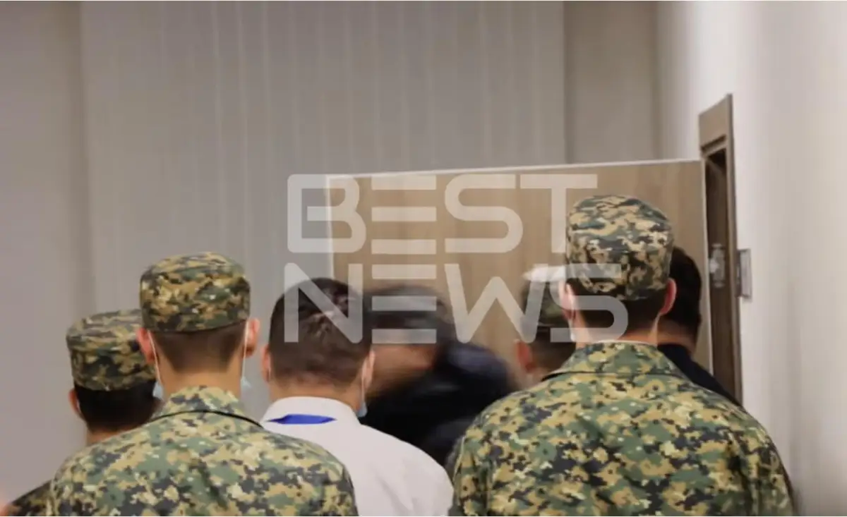 Почему у Бишимбаева усиленный конвой - ответ главы МВД Казахстана