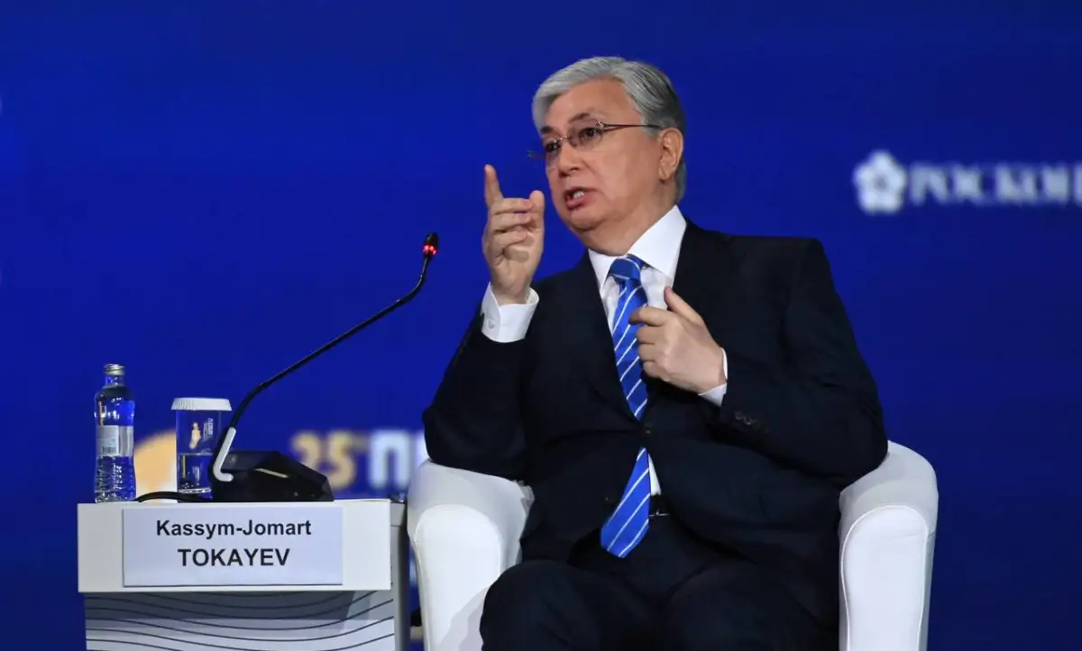Токаев ответил на вопрос про ДНР и ЛНР, а также напомнил о некорректных высказываниях в адрес Казахстана