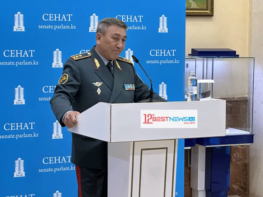 «Люди гибнут не только в Вооруженных Силах» - первый замминистра обороны Казахстана Камалетдинов о проблемах с призывом