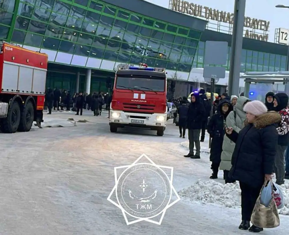 Пожарных Астаны вызвали в аэропорт по повышенному рангу