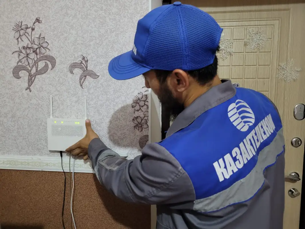 В селах Атырауской области растет число пользователей цифровых услуг Казахтелекома