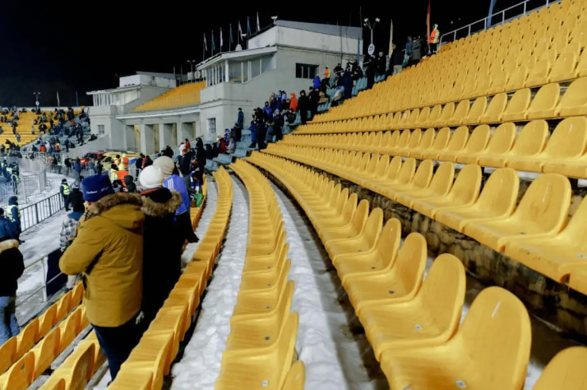 Досаев заявил об отсутствии нареканий от «Челси» и УЕФА к стадиону в Алматы