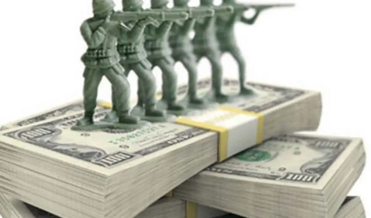 Курс доллара на торгах вырос до 495 тенге