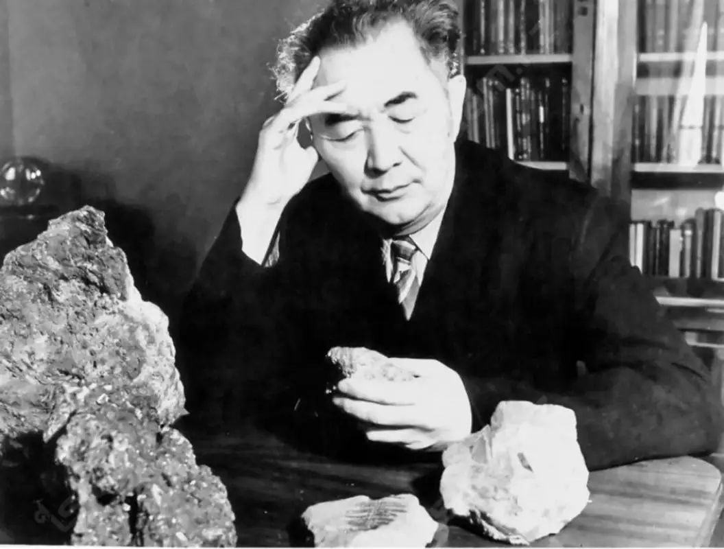  126 лет назад родился Каныш Имантаевич Сатпаев