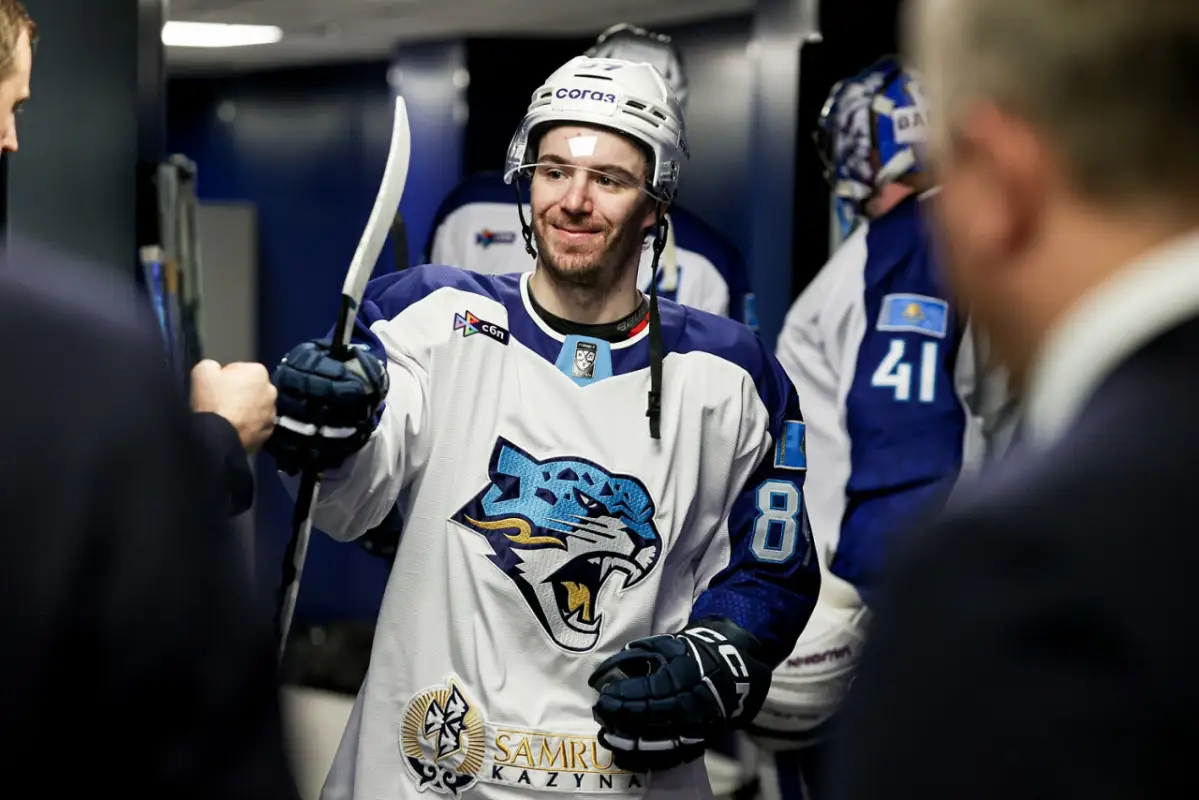 Бывший игрок «Барыса» подписал контракт с «Нефтехимиком