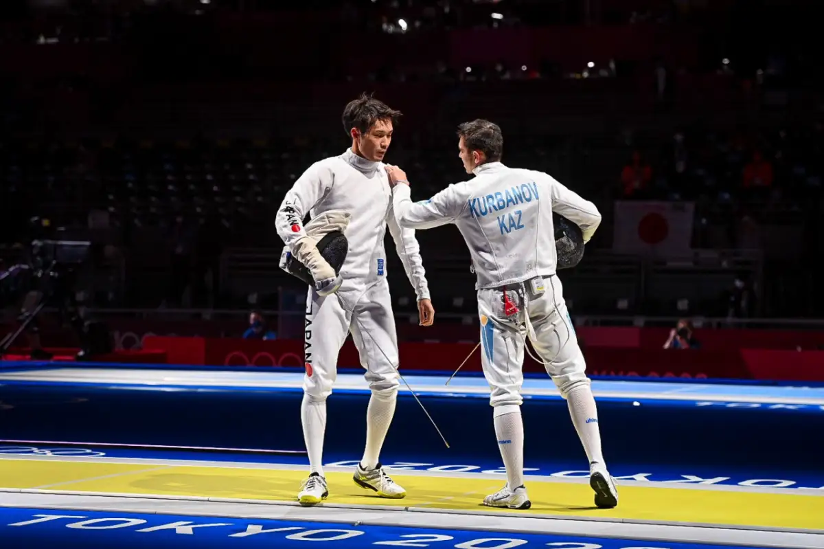 Фехтовальщик Руслан Курбанов не прошёл в четвертьфинал Олимпиады2020