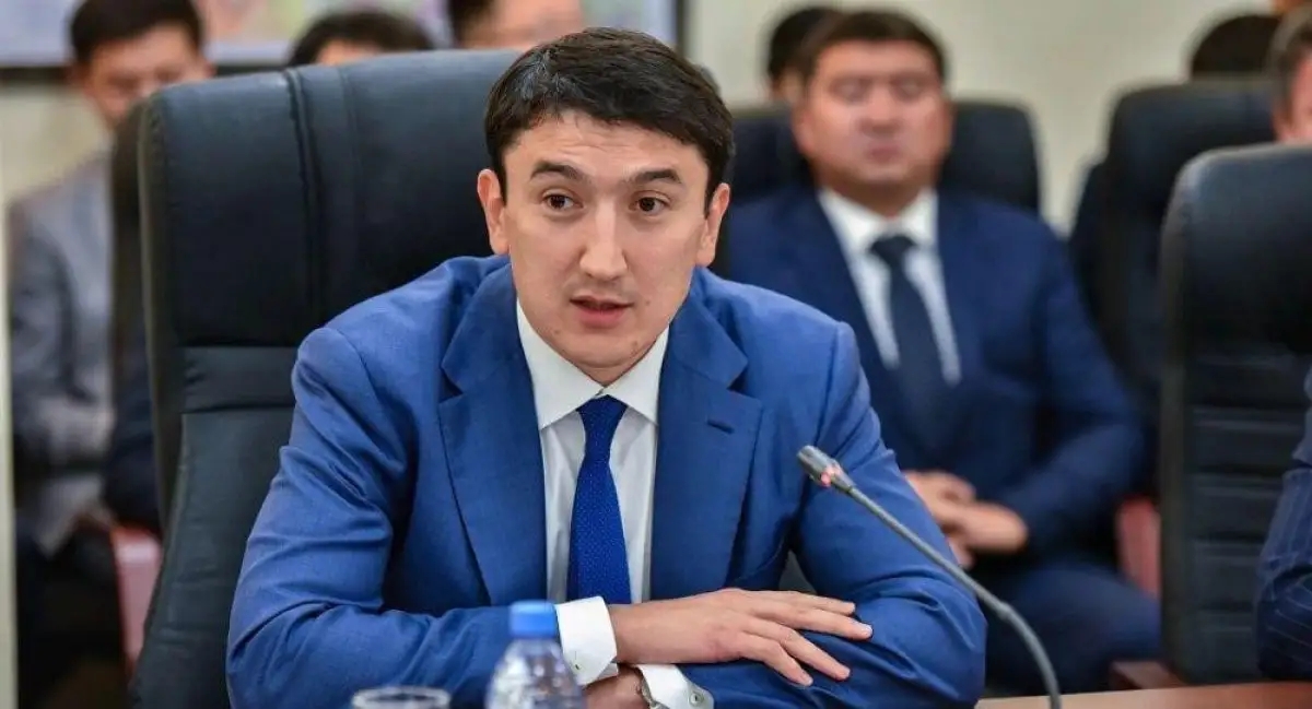 Экс-министр стал советником: Президент Казахстана принял кадровые решения 