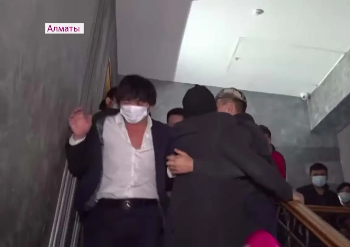 Как Кайрат Нуртас убегал от проверяющих на предполагаемом тое - видео