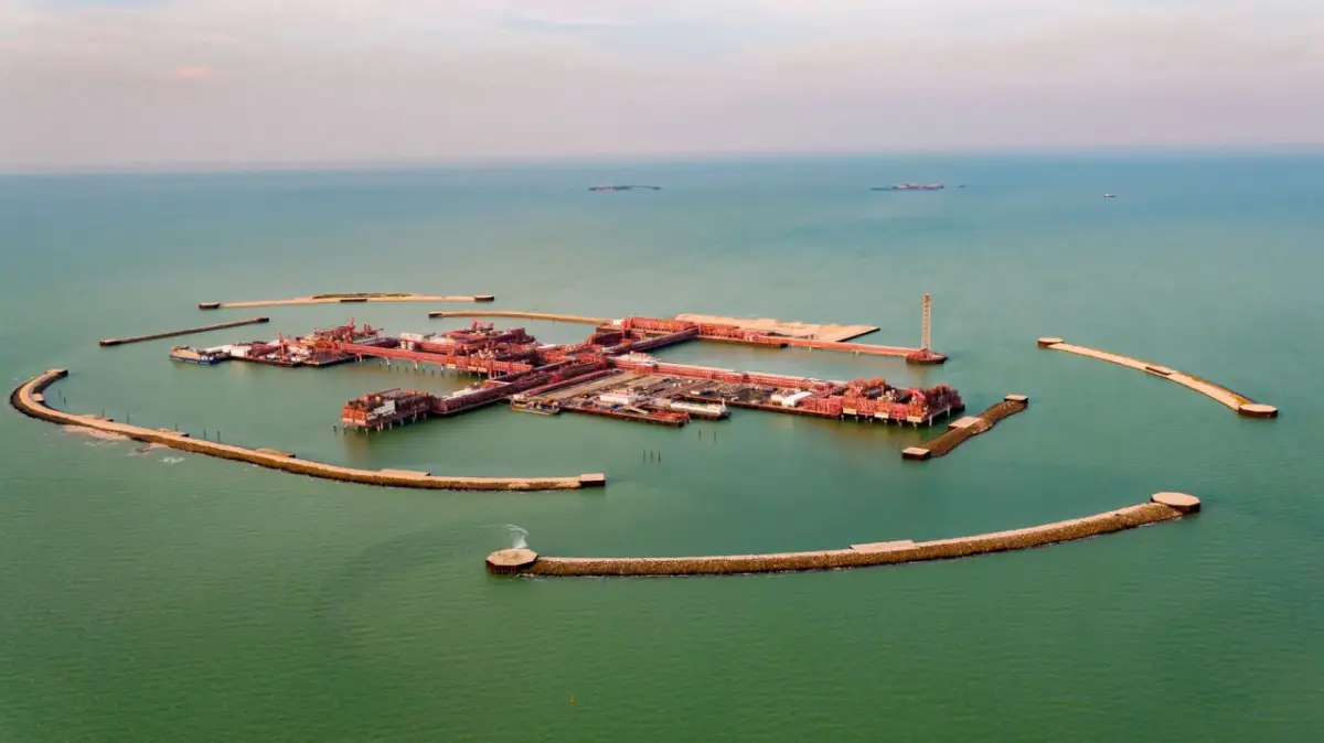 На Кашагане возобновили добычу нефти