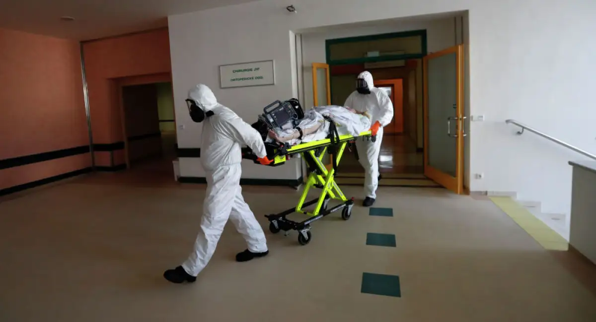 Есмагамбетова: «Повторные заражения COVID19 у переболевших возможны»