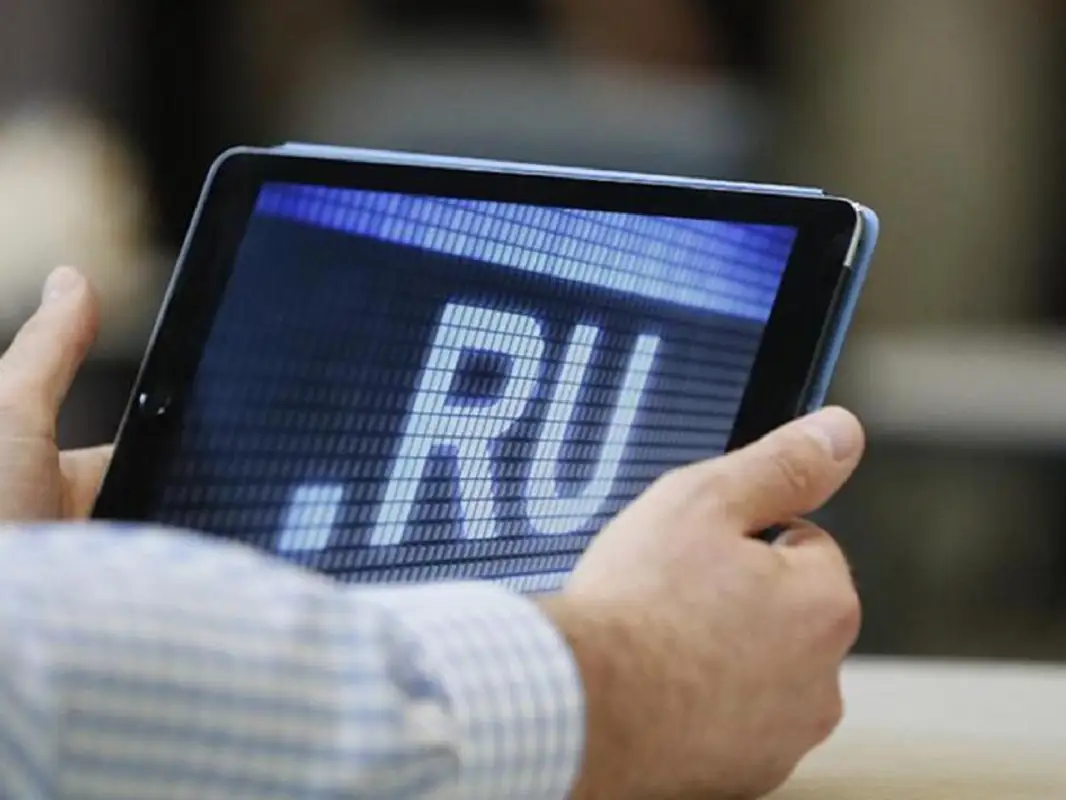 В Госдуме призвали не бояться суверенного Рунета и ухода Apple из РФ