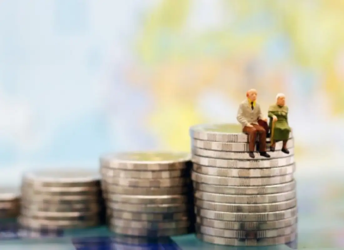 Цифра дня: казахстанцы досрочно сняли из ЕНПФ излишки на 49 млрд тенге