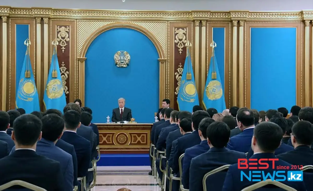 «Нам нужна новая команда управленцев»: Токаев обратился к молодёжи