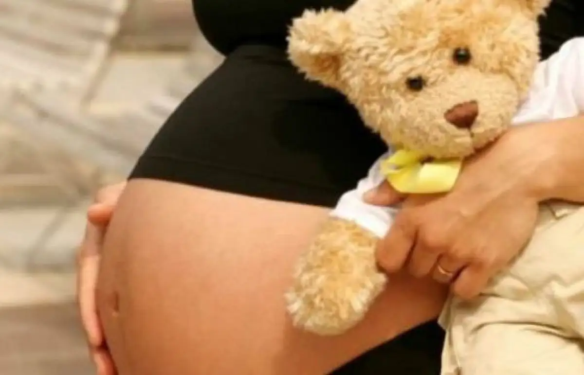 Депутаты Мажилиса не разрешили аборты подросткам без согласия родителей