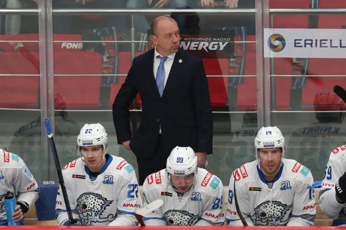 Состав Барыса на выездные матчи КХЛ