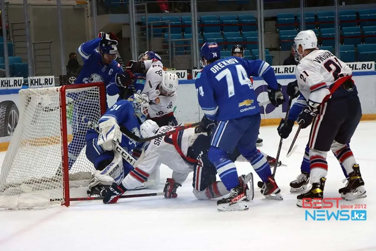 Михайлис высказался о физической форме игроков "Барыса"