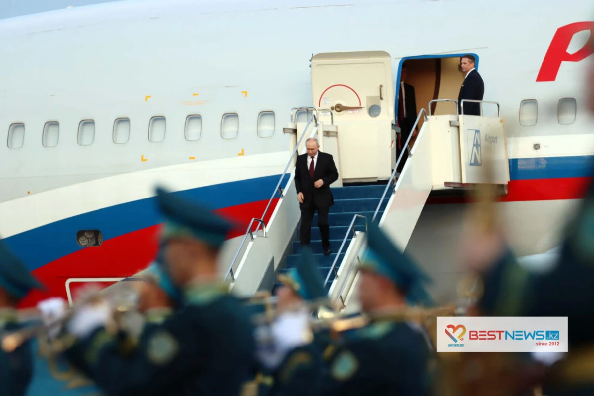 Президент России прибыл в Казахстан