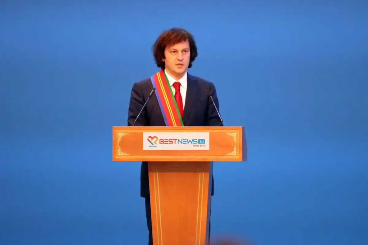 Президент Казахстана наградил Премьера Грузии орденом "Достык"