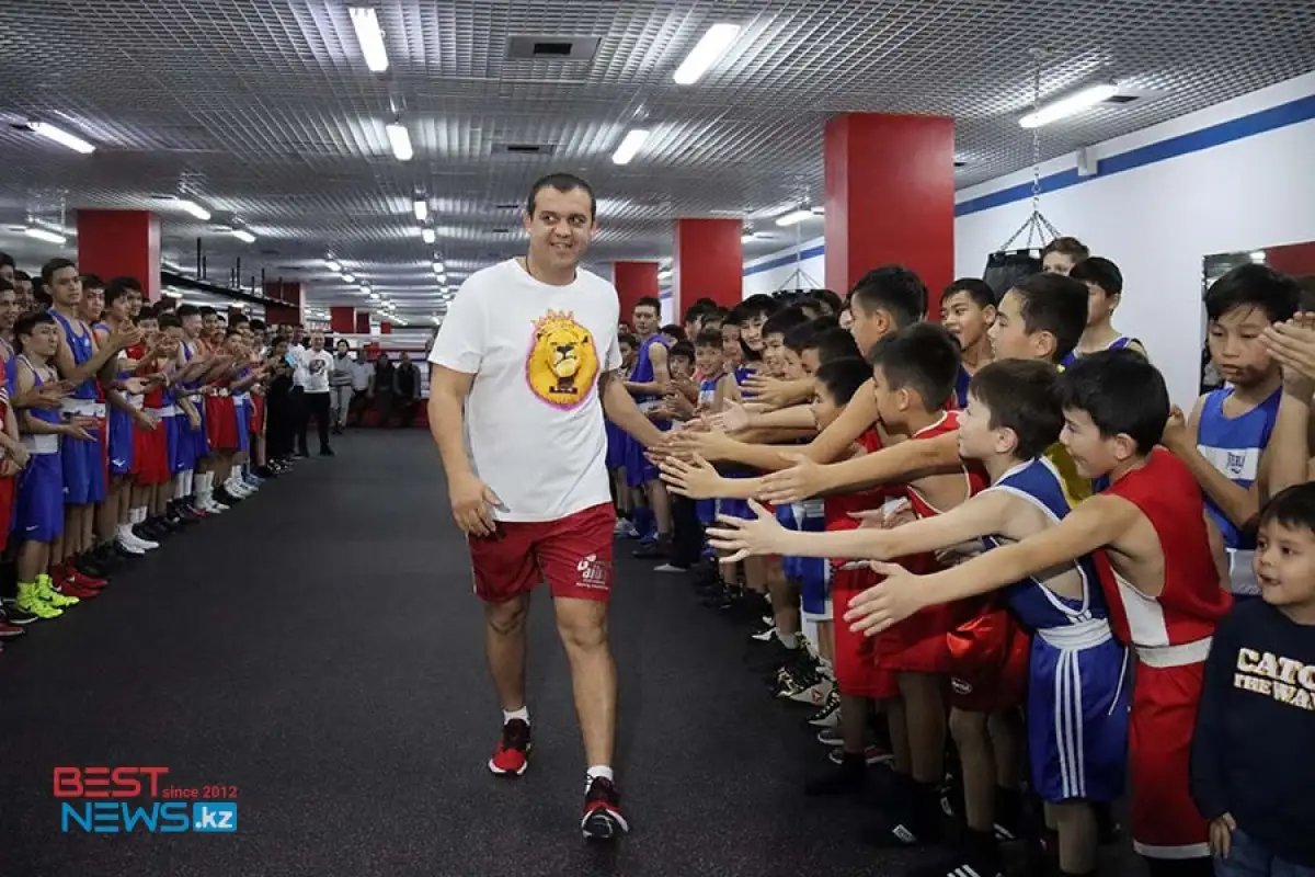 Умар Кремлёв: «AIBA увеличит число весовых категорий у мужчин до 14»