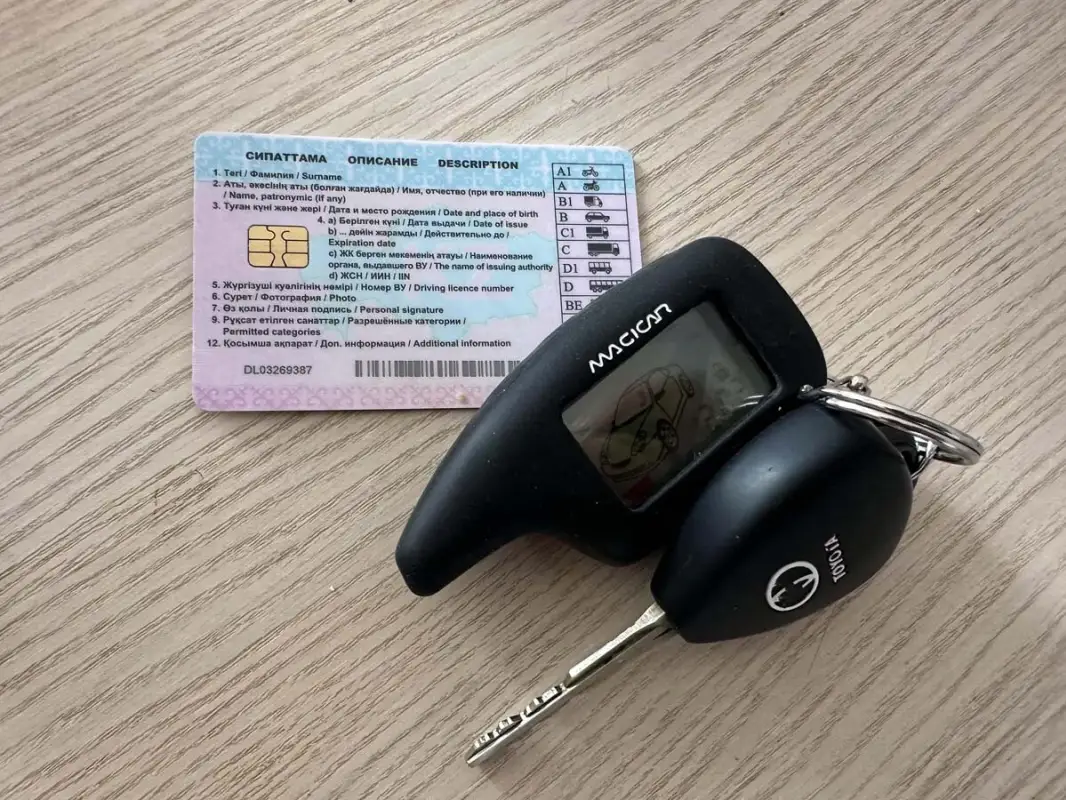 Водительское удостоверение изменит вид в Казахстане