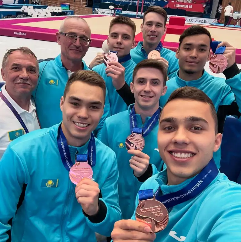 Гимнасты сборной Казахстана завоевали медаль