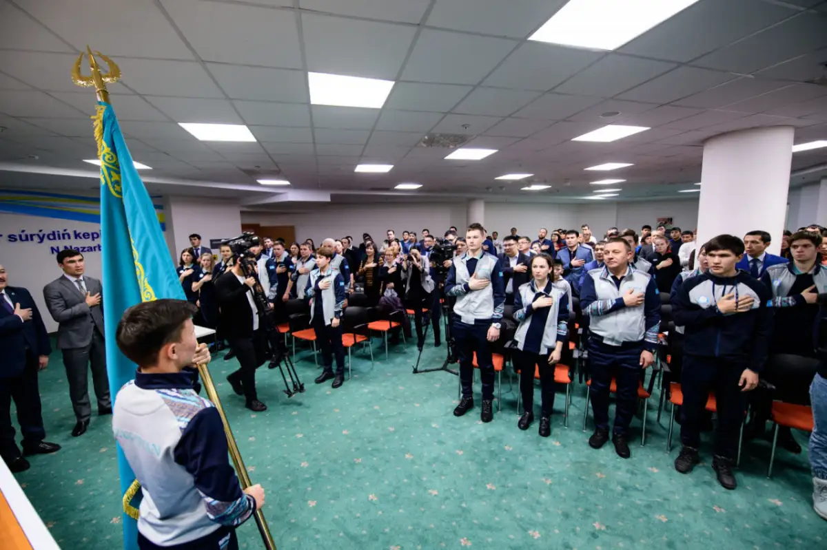 Cборную Казахстана проводили на III зимние юношеские Олимпийские игры