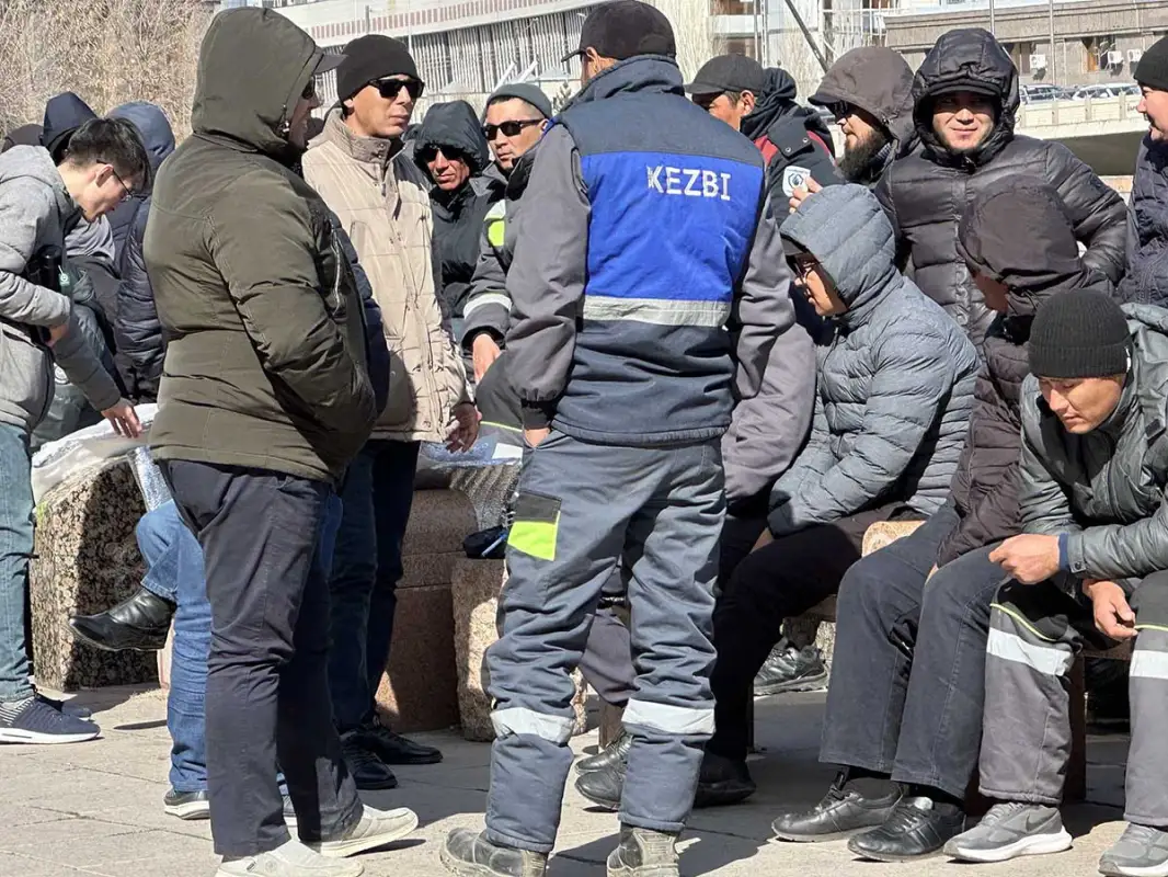 Задержанные в Астане пикетчики из Жанаозена записали видео