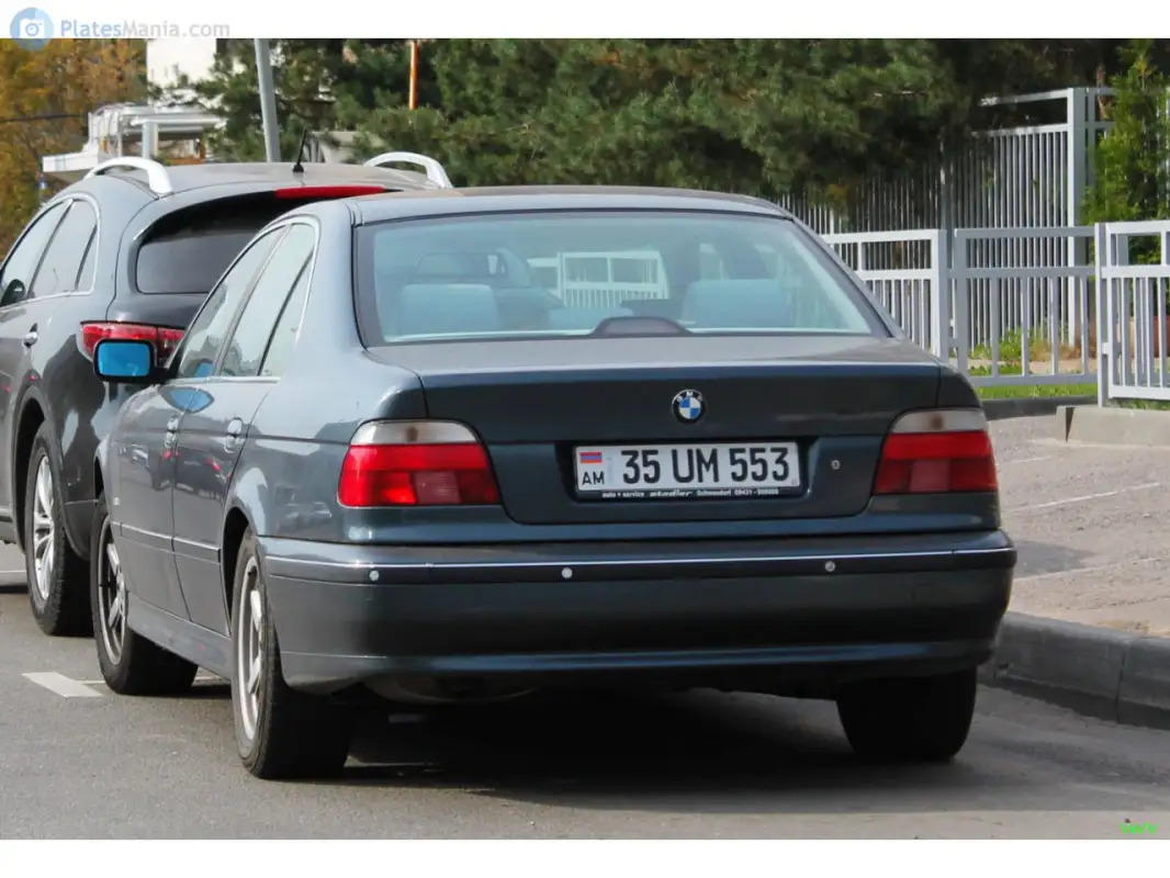 Цена вырастает: владельцы авто из Армении, России и Кыргызстана просят уменьшить стоимость регистрации 