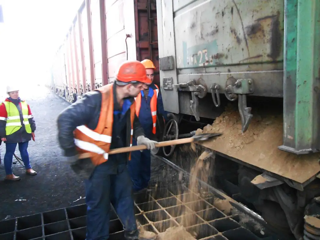 Жакупова назвала масштабы неформальной занятости в Казахстане