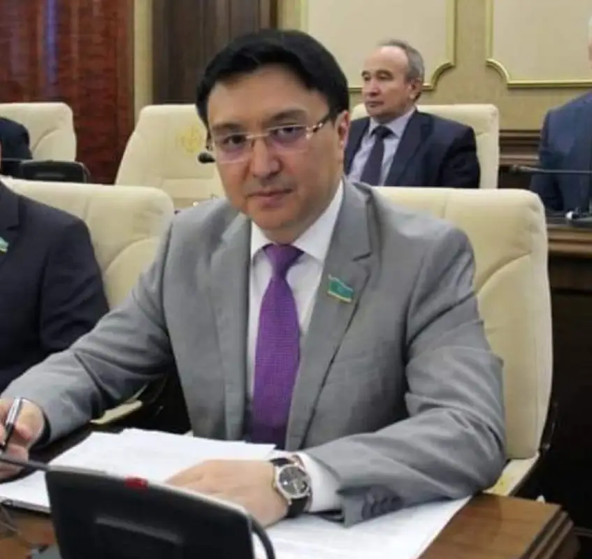 Депутат Альтаев предложил пересмотреть правила предоставления АСП многодетным семьям