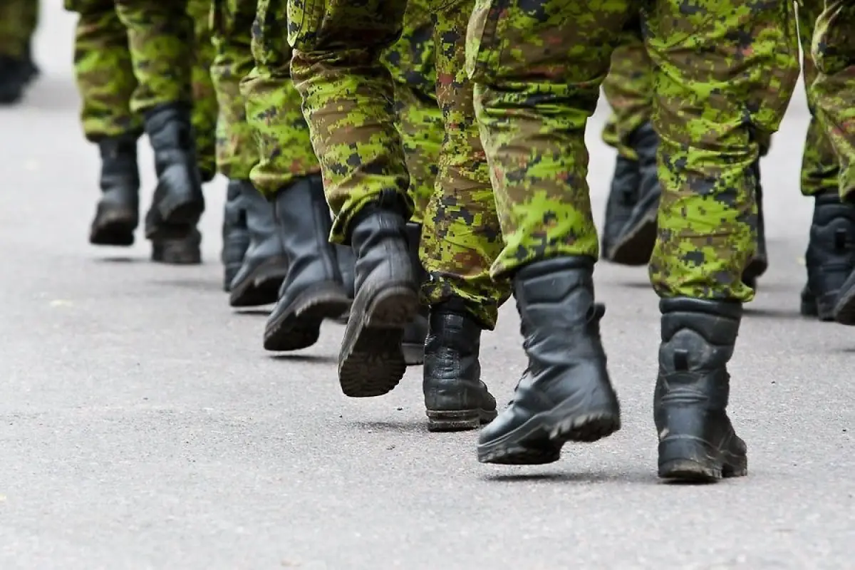 Как в Нур-Султане разыскивают призывников, которые «косят» от службы в армии