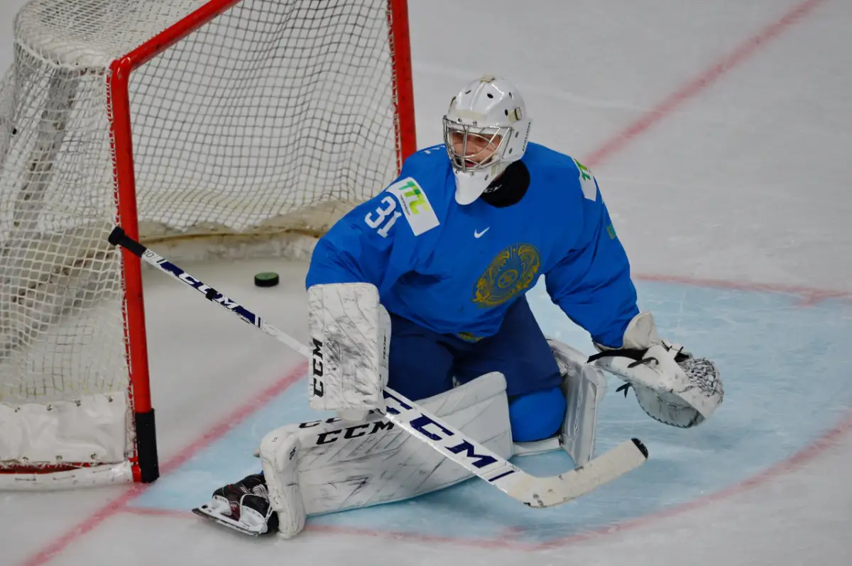 Михайлис не удивил выбором вратаря на матч с Италией