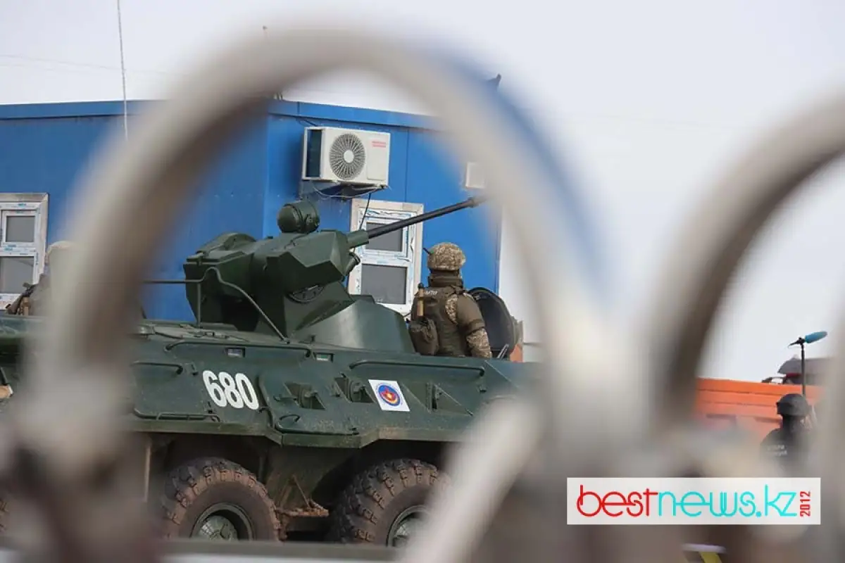 Президент Казахстана заявил о контртеррористической операции и сообщил об обращении за помощью в ОДКБ