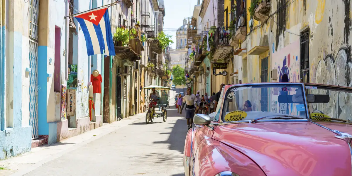 Правительству Кубы предложили разрешить безвиз для граждан Казахстана