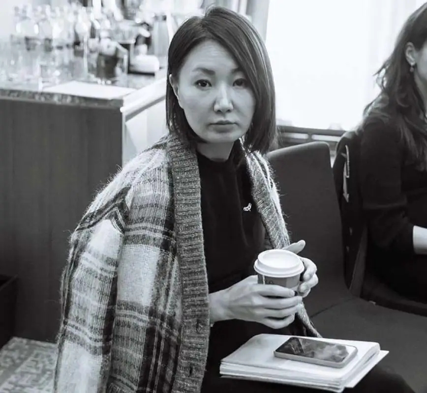 Мама погибшей Томирис Байсафы поблагодарила Главу государства за помощь