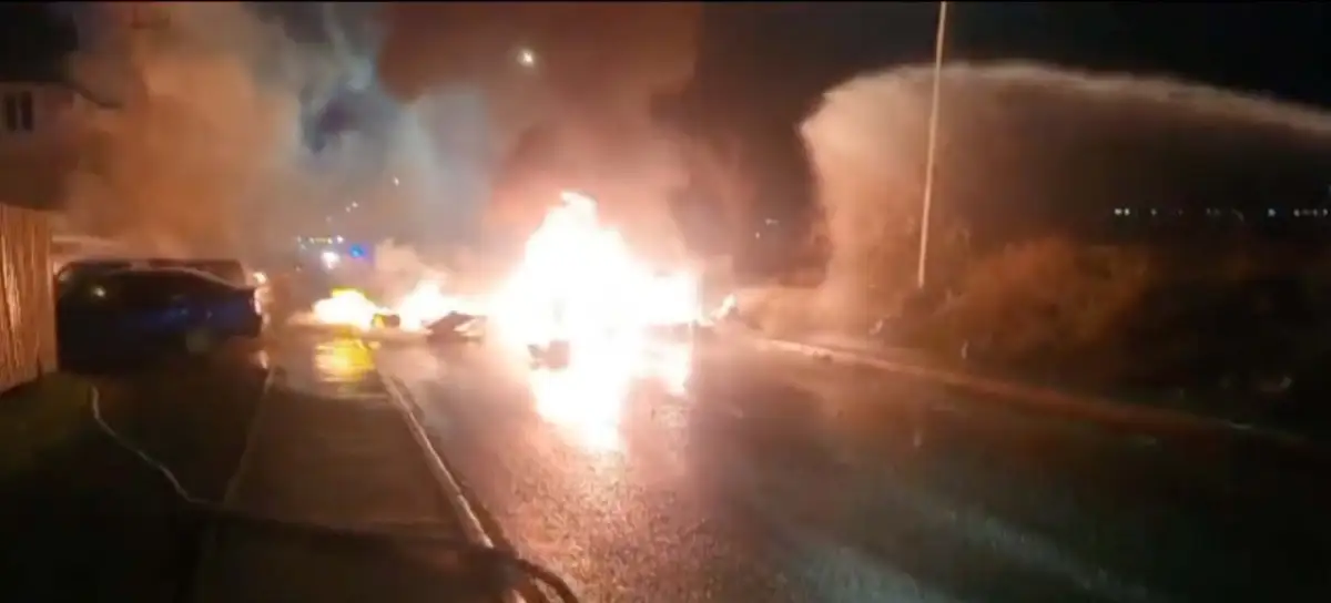 В Астане пожарные не допустили взрыва 11 газбаллонов